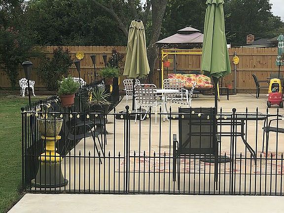 5th image of 911 Stonelake Dr