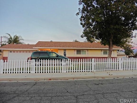 2nd image of 1042 Dixie Dr