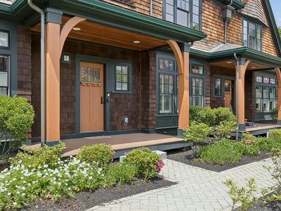 14 Abbey Rd #14, Sherborn, MA, 01770