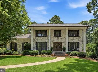 2563 Fairoaks Rd, Decatur, GA 30033
