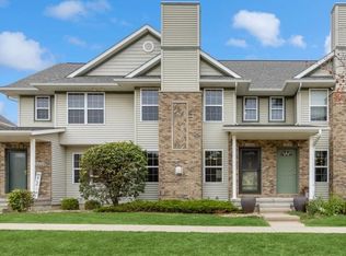 1244 Nicholas Ln, North Liberty, IA 52317
