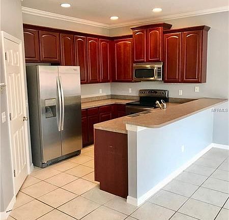 4th image of 946 Davenwood Ct