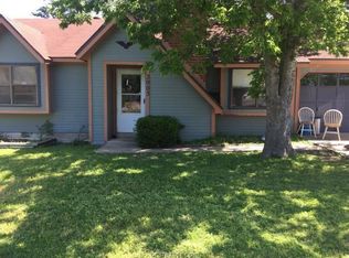 2903 Minnesota Ave, Bryan, TX 77803