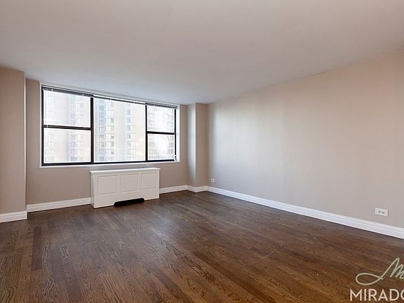 3rd image of 330 E 39th St APT 28N