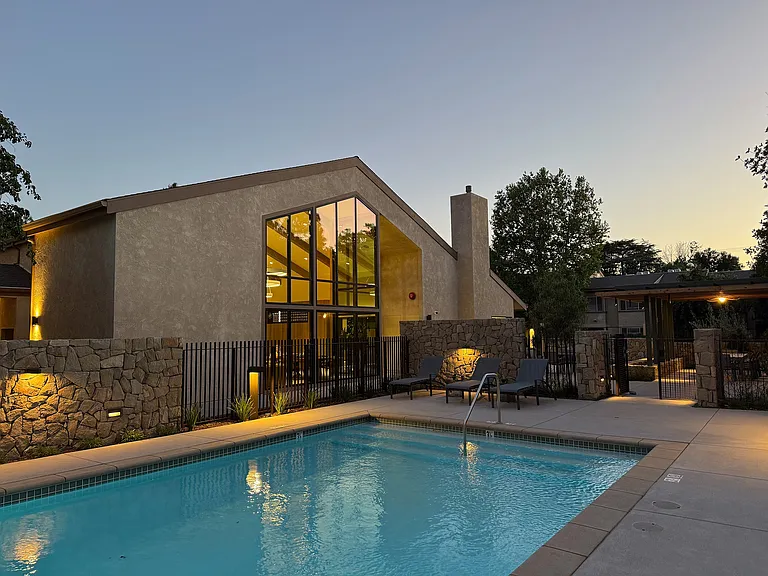 Valley Oaks Village — Photo 41
