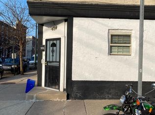 931 S 12th St #3, Philadelphia, PA 19147