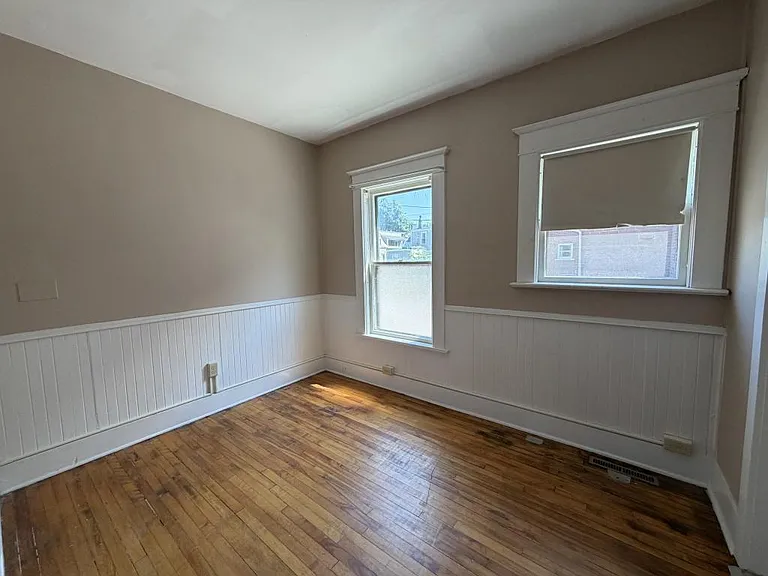48 Monroe St #1 — Photo 17