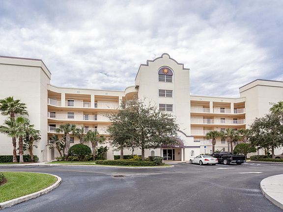 2nd image of 7008 Sevilla Ct Unit 301