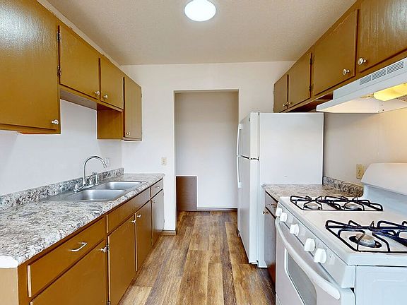 Plenty of Cupboard Space