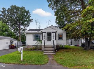 4 Broadway, Latham, NY 12110