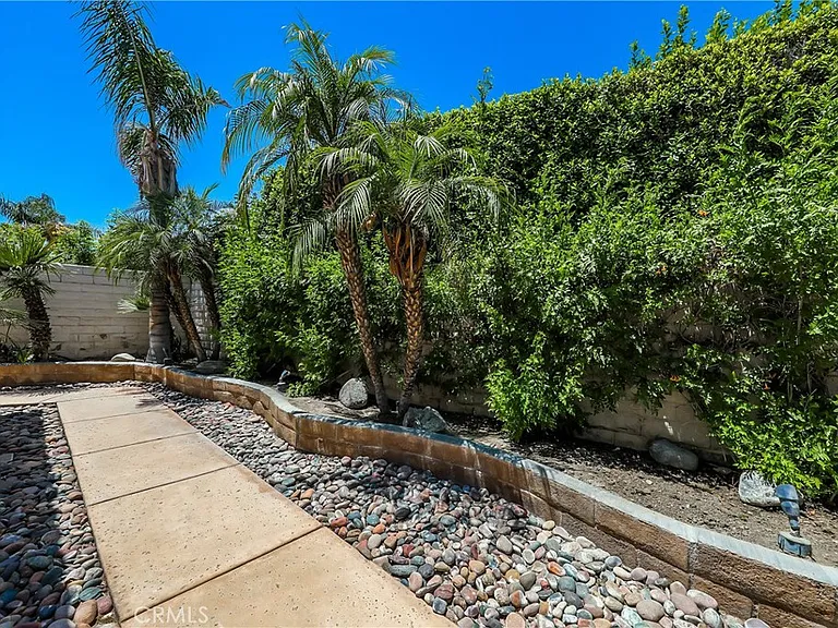 76956 Comanche Ln — Photo 38