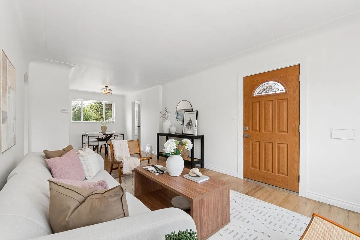 3 bed, 2.0 bath, 1676 sqft, $4,000 — Photo 3