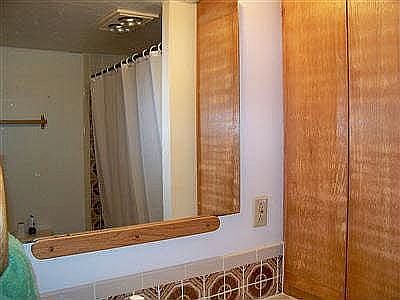 2nd image of 8 Los Amigos Ct
