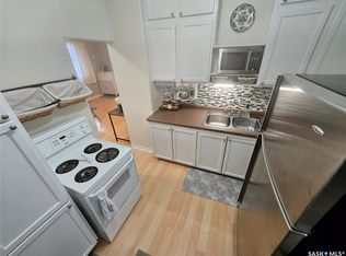 205 Main St, Midale, SK S0C1S0