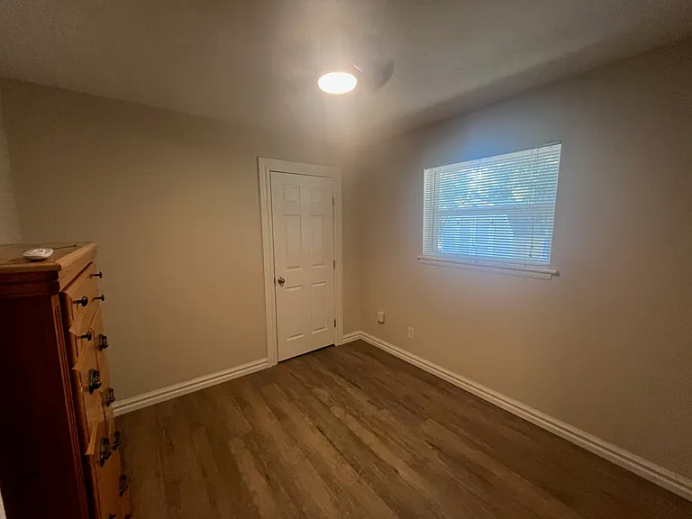 1331 W Hayes St — Photo 10