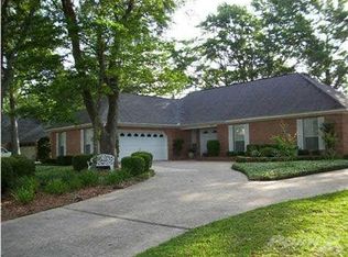 3272 Windmill Cir, Cantonment, FL 32533