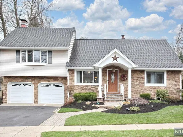 126 Fern St, Washington Township, NJ 07676