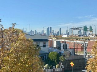 51-23 47th St #2F, Woodside, NY 11377