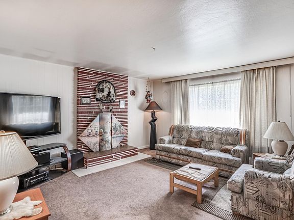 4th image of 2021 Pacina Dr