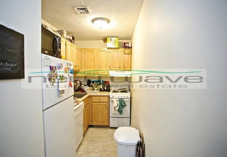 1102 Boylston St #1 — Photo 5