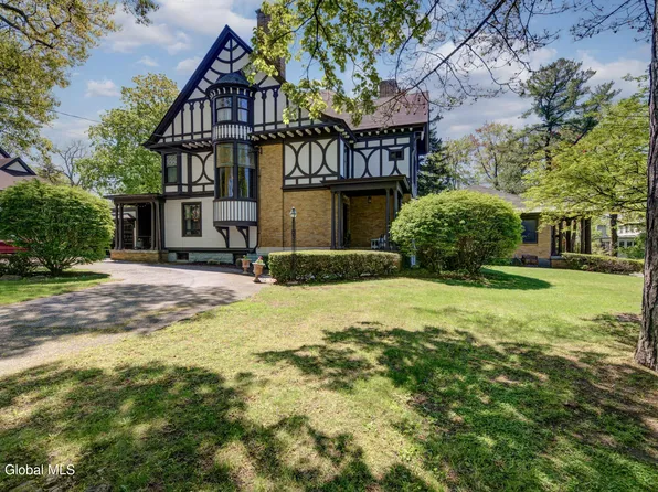 1100 Nott Street, Schenectady, NY 12308