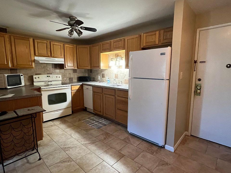 1st image of 2602 Frederick Ave APT 2