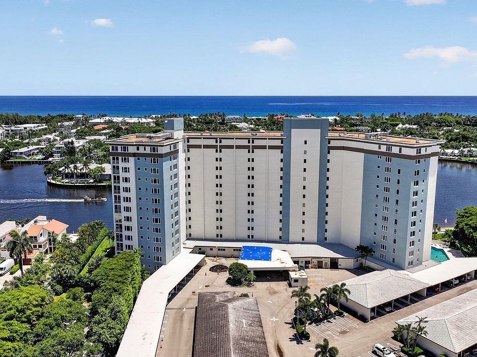 1st image of 555 SE 6TH Avenue #4F