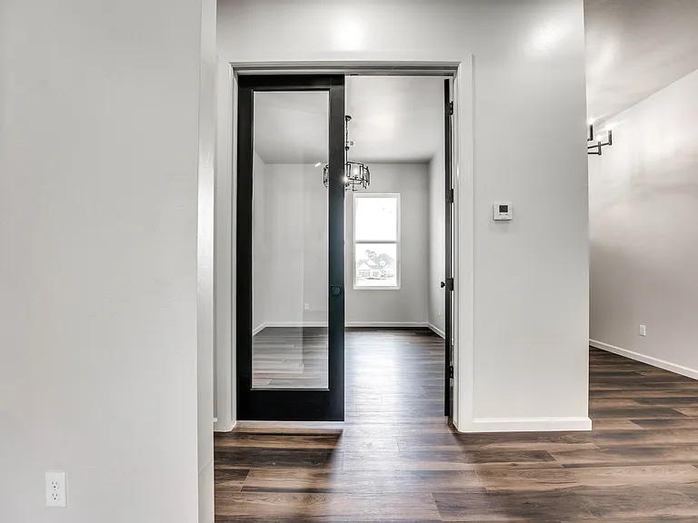 14301 Village Trl — Photo 21