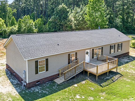 3rd image of 131 Ridgle Estates Rd