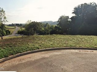 29 Bluff Shadows, Seymour, TN 37865