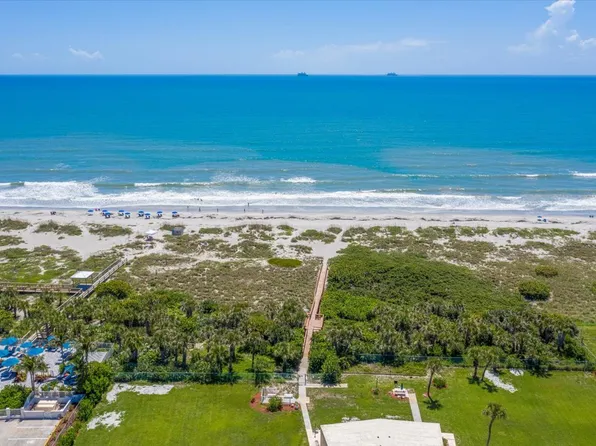 2020 N Atlantic Ave, Cocoa Beach, FL