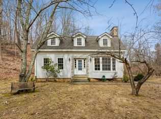 150 Ridgefield Ave, South Salem, NY 10590