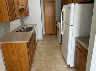 1101 Division St #3, Decorah, IA 52101