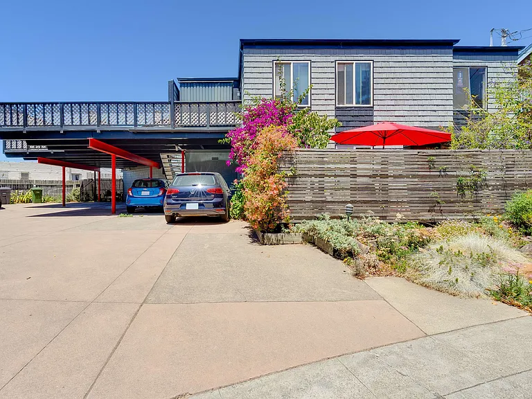 2723 Ashby Pl #D — Photo 1