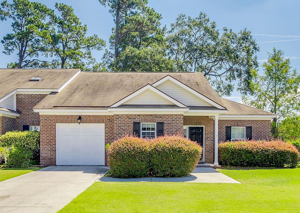 1st image of 1 Amelia Ct