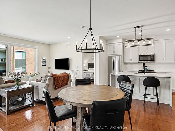 4th image of 190 Boundstone Way #202