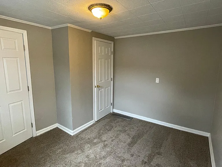 1729 Windemere Dr — Photo 6