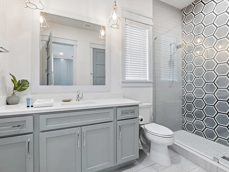 8320 Surf Dr — Photo 54