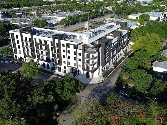2nd image of 18300 SW 98th Ave #314
