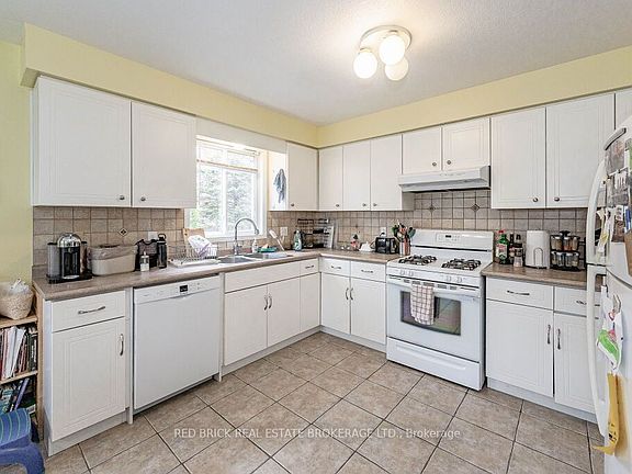 2nd image of 210 Dawn Ave #30
