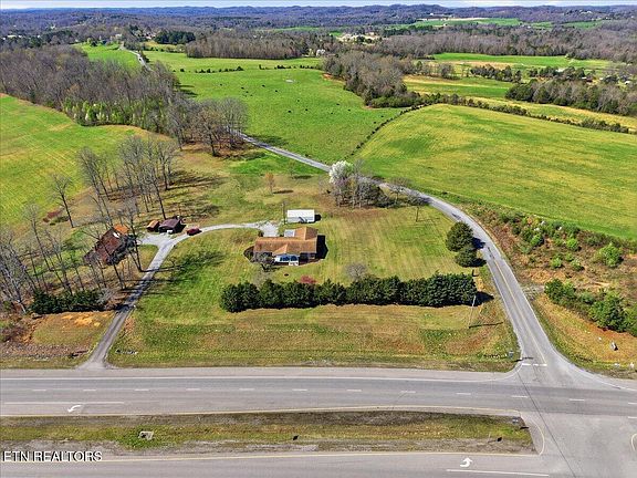 2nd image of 2120 Highway 30 E