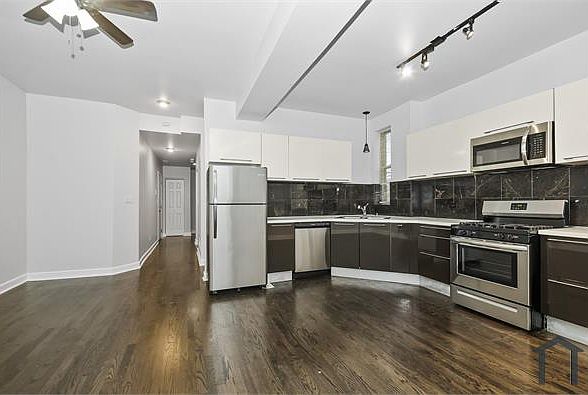 1st image of 3700 W Cermak Rd #3