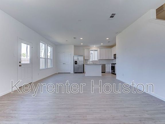 4th image of 21411 Austell Pond Dr