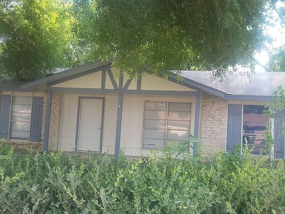 2nd image of 8403 Glen Mont
