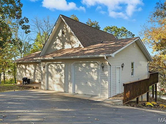3rd image of 9436 E Vista Dr