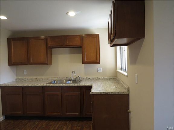 4th image of 4682 Kautz Dr