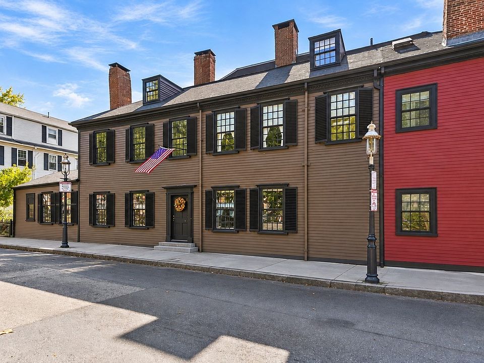 1st image of 16 Common St