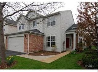 12541 Meadow Cir, Lake Bluff, IL 60044