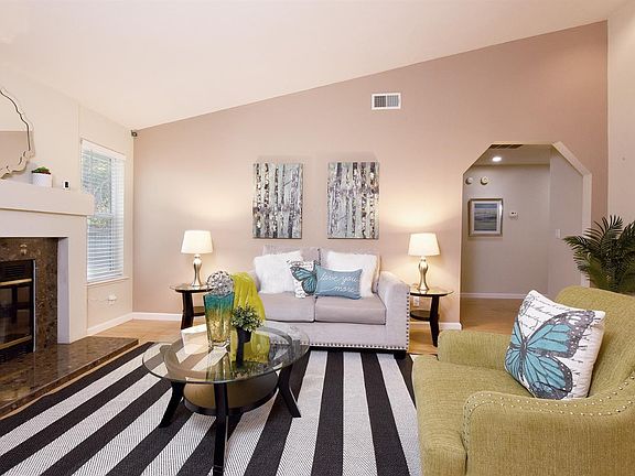 3rd image of 8242 Union Creek Way