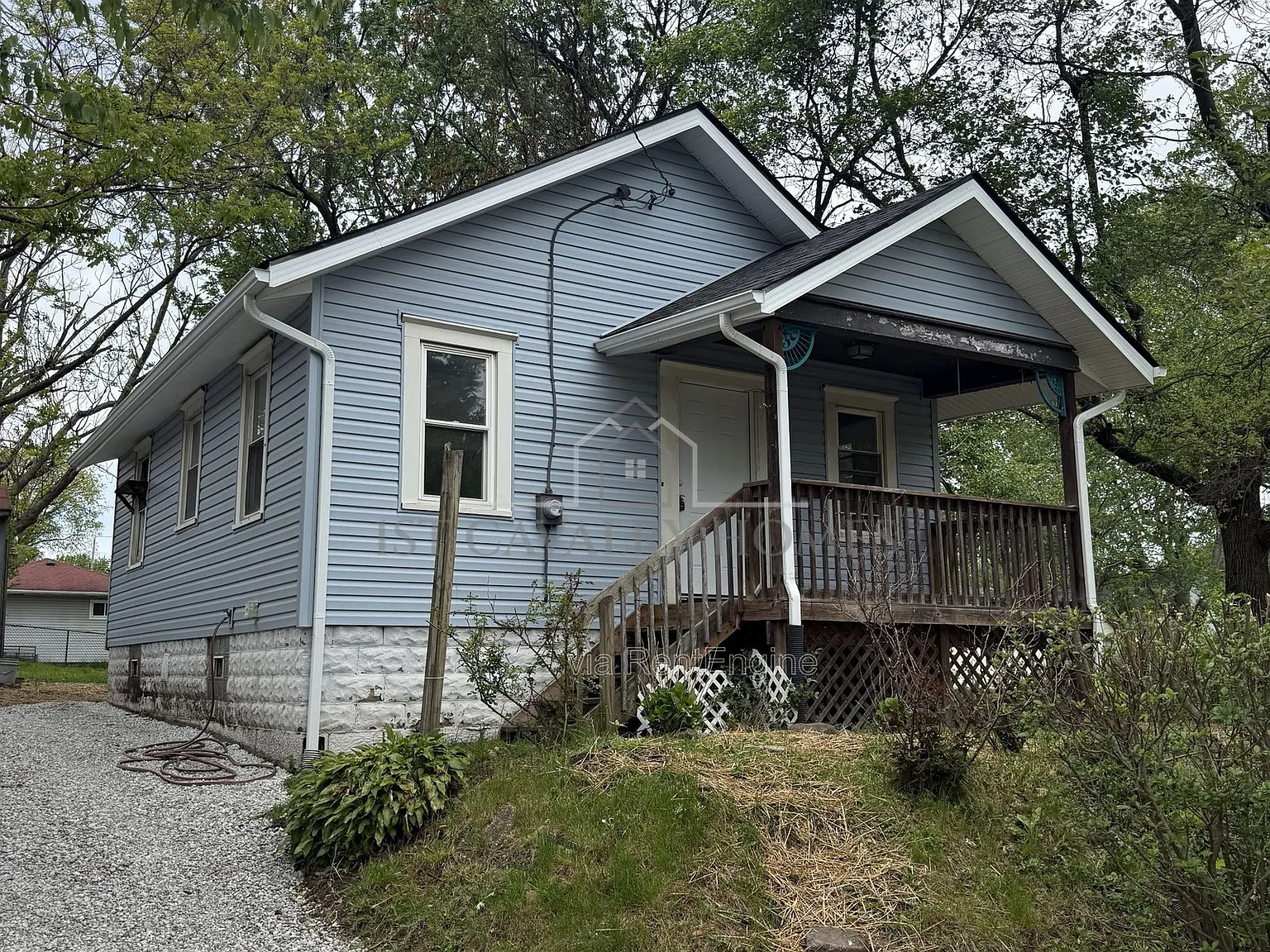 2 bed, 1.0 bath, 616 sqft, $1,150 — Photo 1